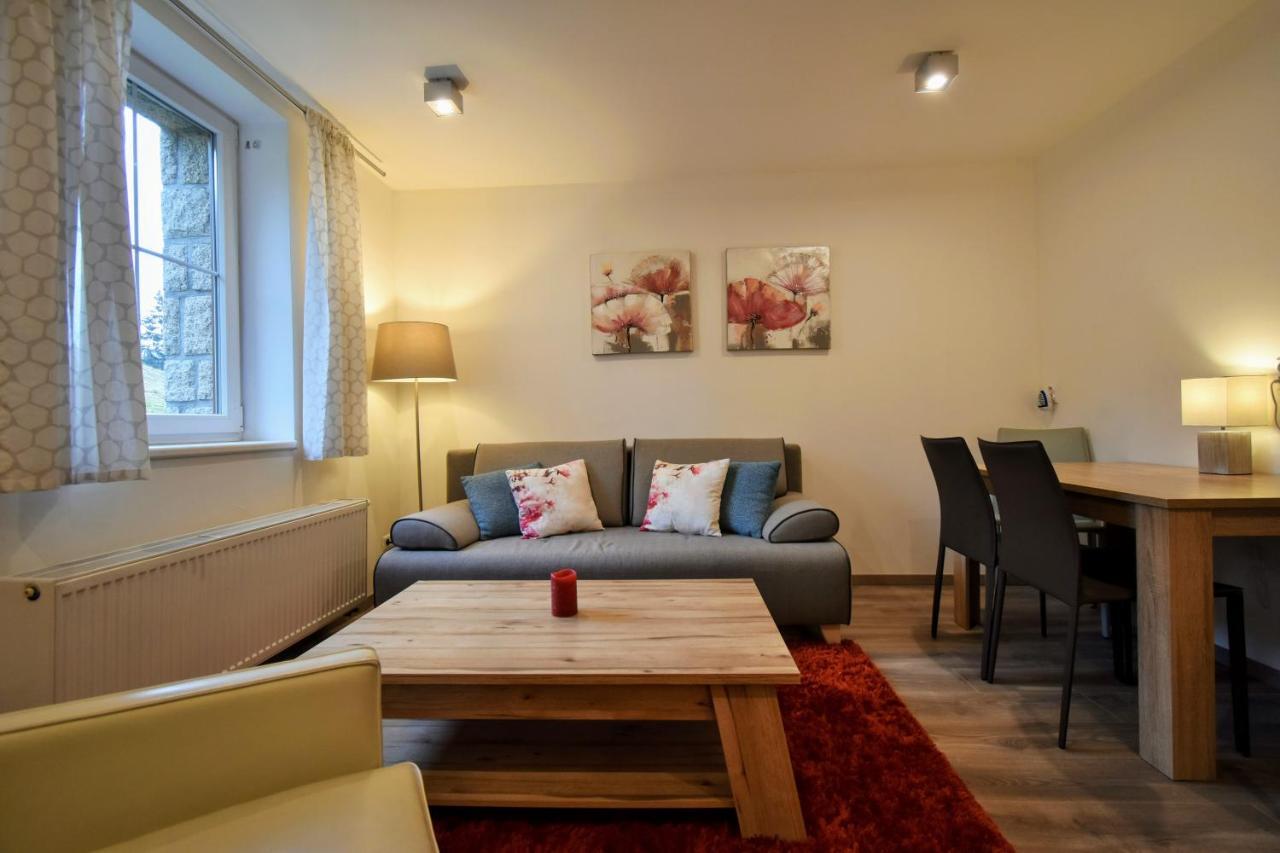 Apartment Dalibor II With Private Entrance And Private Garage Špindlerŭv Mlýn Eksteriør billede